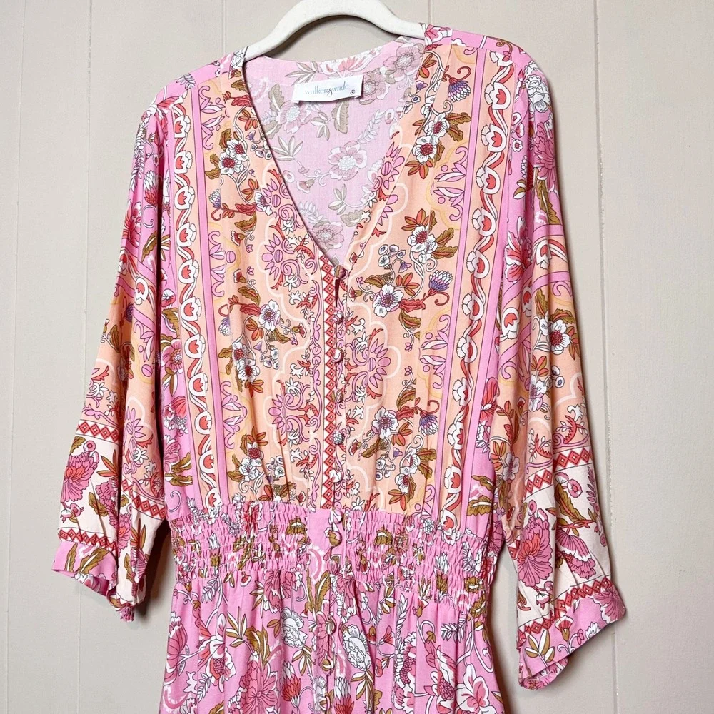 Walker & Wade Kelsey Mini Dress Medium Pink Floral Smocked Waist Beach Coverup